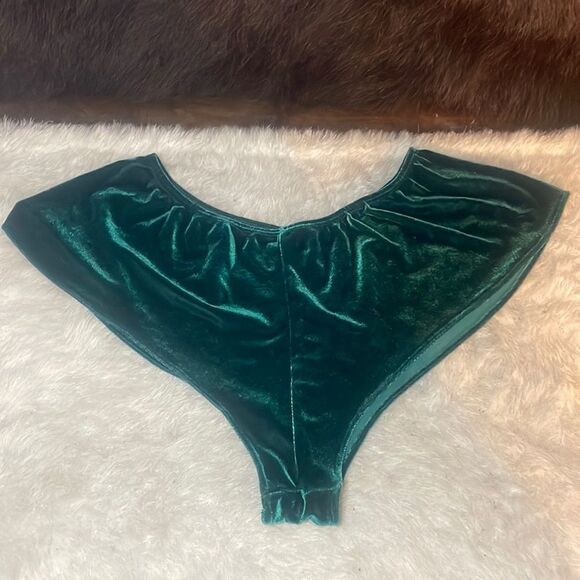 Naked Princess pj bottoms S (3040) NWOT - Picture 1 of 3